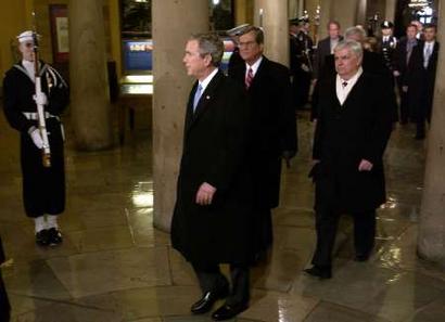  President Bush and RPCV Senator Chris Dodd