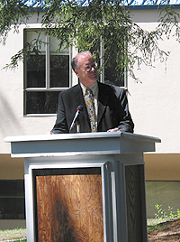 Colombia RPCV Sam Farr speaks at  peace pole dedication at Merrill College