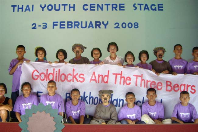 Kelly Rose Directs 6th Annual Youth Theater Festival in Thailand